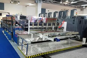 Pakistan – Plieuse-colleuse