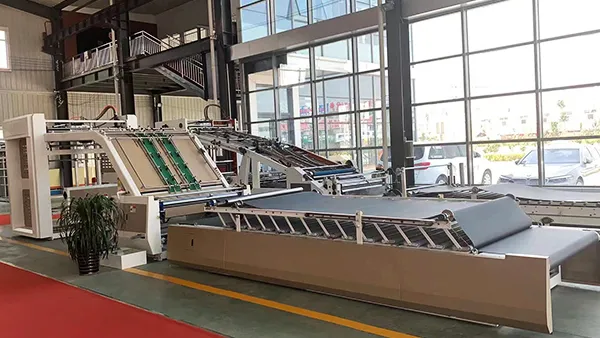 Contre-colleuse carton